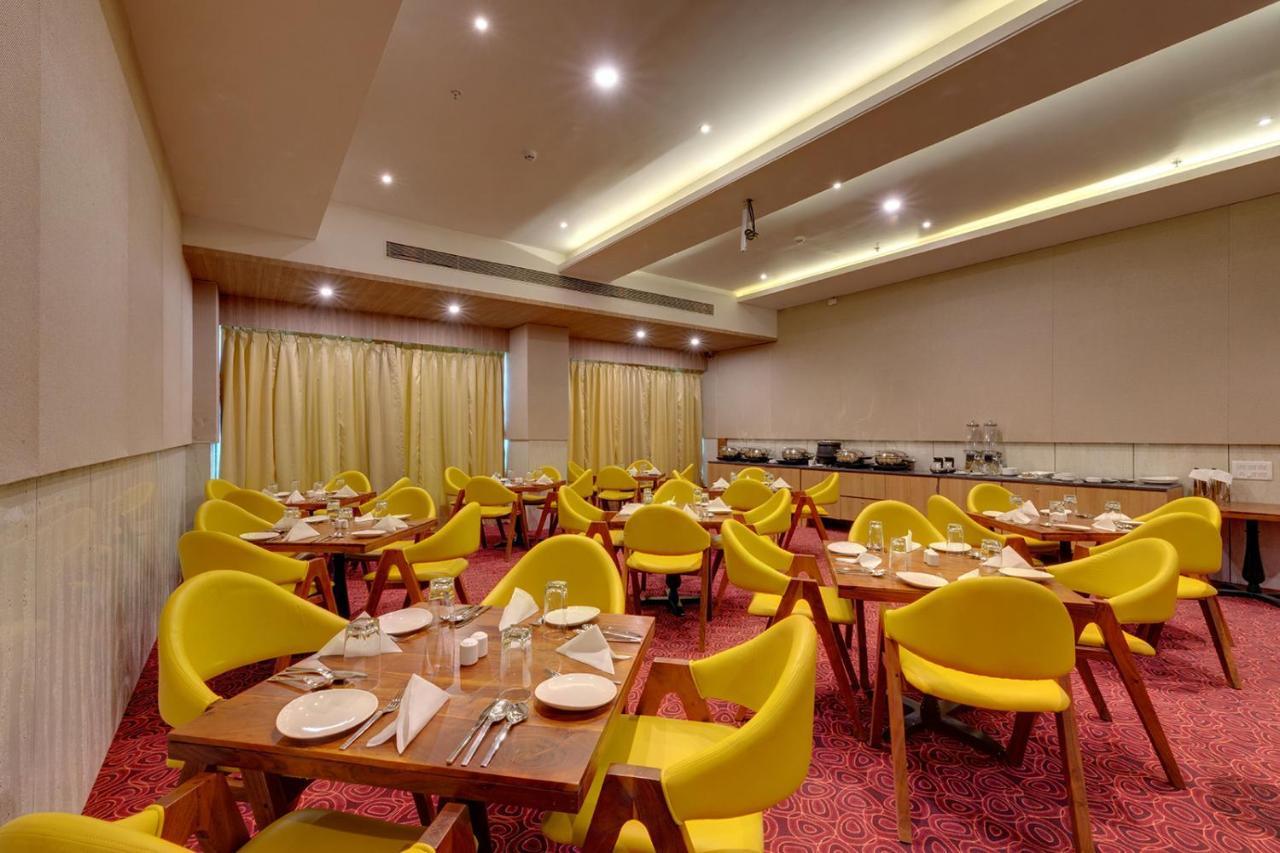 Viola Beacon Resort, Lonavala Dış mekan fotoğraf